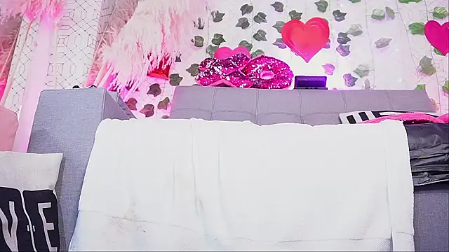 isis lov online show from February 11, 6:08 am