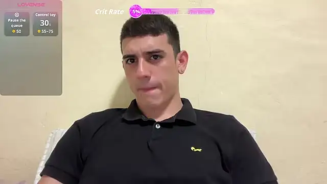 Snapshot of sexyslatin chatting on March 21, 12:54 pm sexyslatin online show from March 21, 12:54 pm