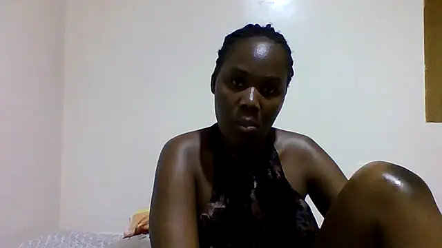 sweetelle09 online show from March 14, 7:30 pm