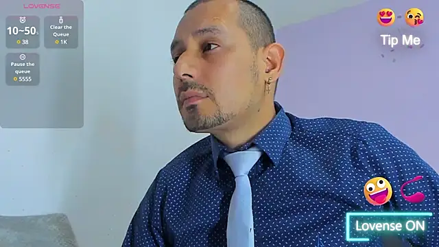 Snapshot of jhonyalzate2 chatting on December 10, 2:59 am jhonyalzate2 online show from December 10, 2:59 am