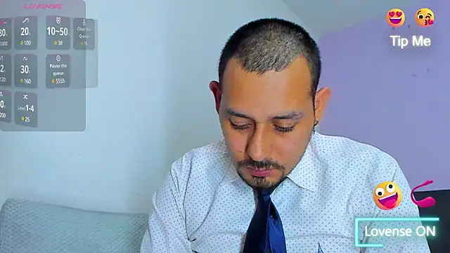 Snapshot of jhonyalzate2 chatting on December 20, 5:36 am jhonyalzate2 online show from December 20, 5:36 am