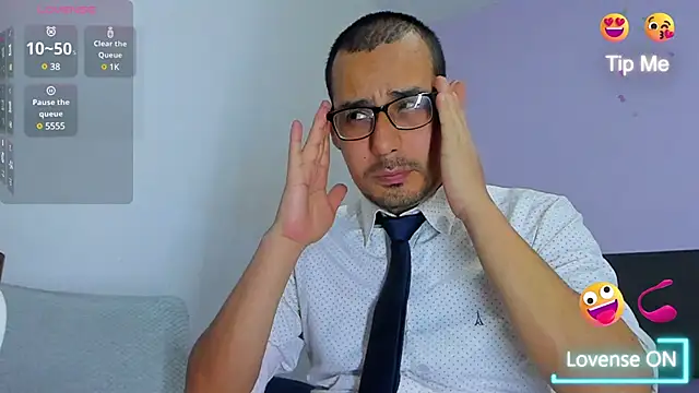 Snapshot of jhonyalzate2 chatting on January 12, 1:00 am jhonyalzate2 online show from January 12, 1:00 am