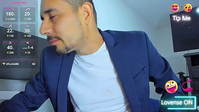 Snapshot of jhonyalzate2 chatting on January 31, 6:13 am jhonyalzate2 online show from January 31, 6:13 am