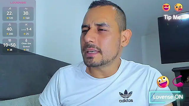 Snapshot of jhonyalzate2 chatting on February 12, 12:27 am jhonyalzate2 online show from February 12, 12:27 am