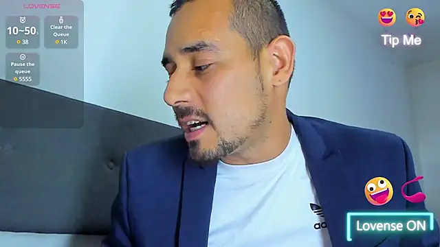 Snapshot of jhonyalzate2 chatting on February 27, 11:48 pm jhonyalzate2 online show from February 27, 11:48 pm