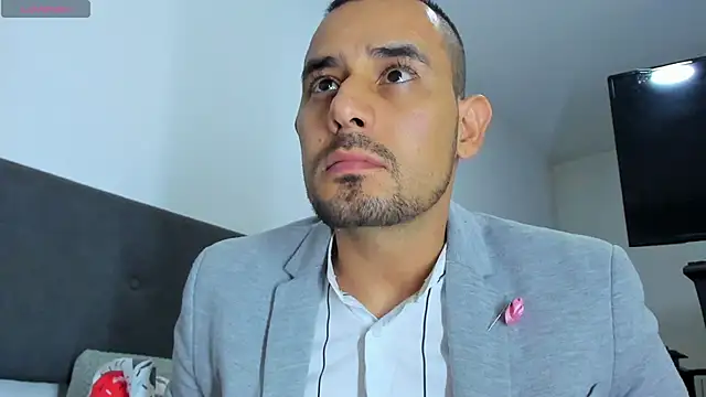 Snapshot of jhonyalzate2 chatting on March 3, 11:46 pm jhonyalzate2 online show from March 3, 11:46 pm