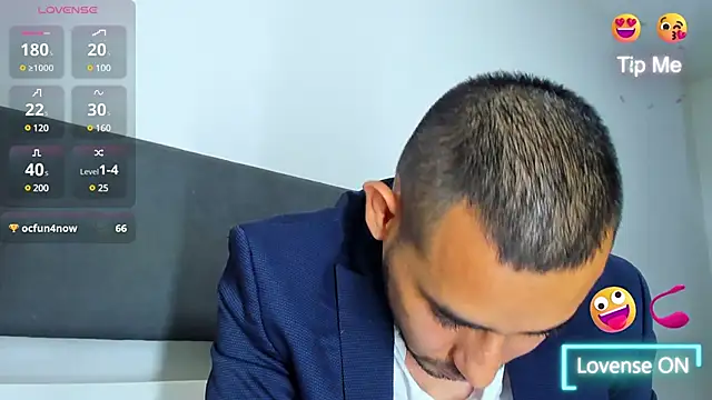 Snapshot of jhonyalzate2 chatting on March 6, 3:57 am jhonyalzate2 online show from March 6, 3:57 am