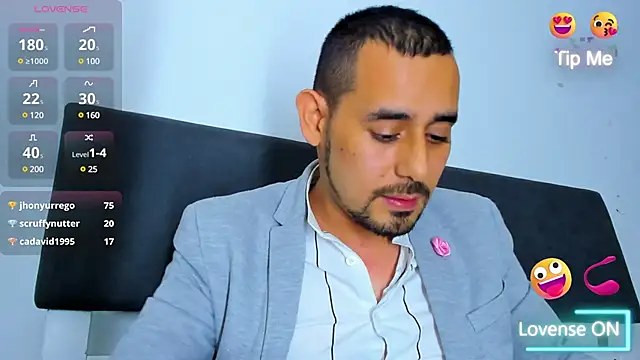 Snapshot of jhonyalzate2 chatting on March 9, 5:00 am jhonyalzate2 online show from March 9, 5:00 am