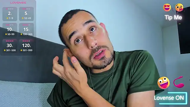 Snapshot of jhonyalzate2 chatting on March 13, 4:05 am jhonyalzate2 online show from March 13, 4:05 am