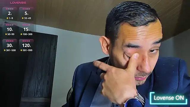 Snapshot of jhonyalzate2 chatting on October 31, 3:40 am jhonyalzate2 online show from October 31, 3:40 am