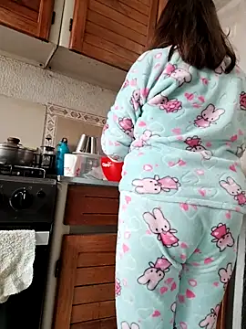 Vicky Rosse online show from April 2, 4:48 pm