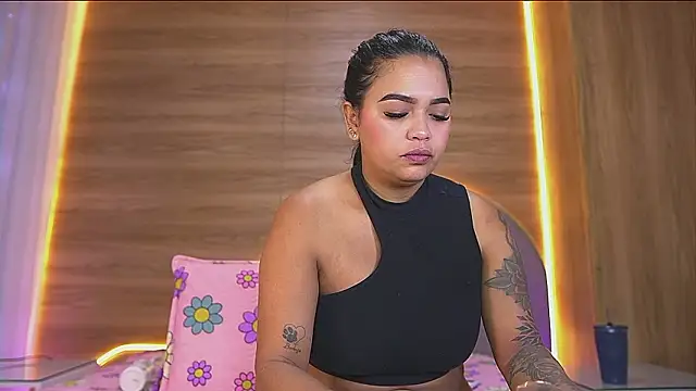 Snapshot of alexaa_walker chatting on March 3, 12:00 pm alexaa walker online show from March 3, 12:00 pm