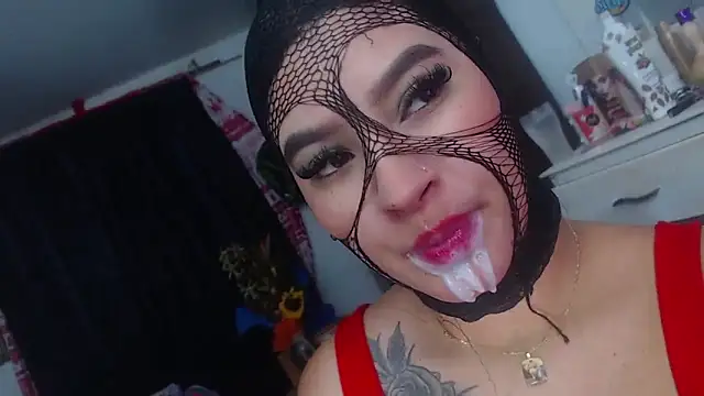 Sharlottee online show from December 28, 2:43 am