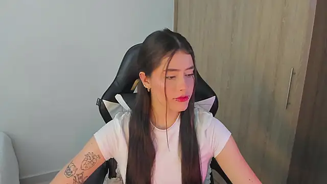 iriswest  online show from January 23, 10:33 pm