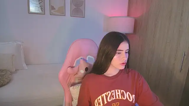 iriswest  online show from October 8, 11:35 pm