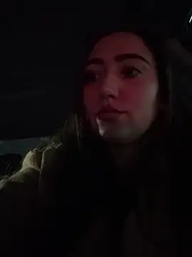 Snapshot of JessiBanks chatting on January 28, 4:29 am JessiBanks online show from January 28, 4:29 am