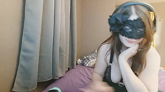 Snapshot of missteriousbelle chatting on December 4, 2:20 am missteriousbelle online show from December 4, 2:20 am
