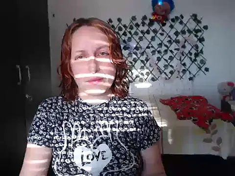 kittykalor09 online show from March 13, 10:05 pm