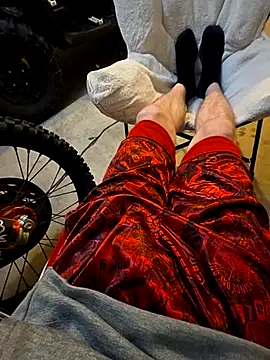 Snapshot of Assboy007 chatting on January 16, 6:50 am Assboy007 online show from January 16, 6:50 am