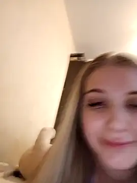 Adr1ana  online show from January 11, 9:47 am