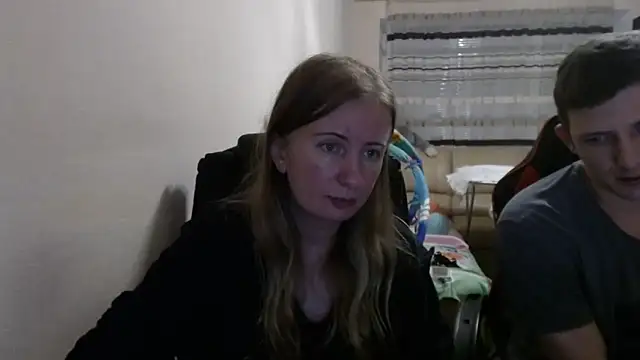 PeterAndJen online show from September 18, 6:32 pm