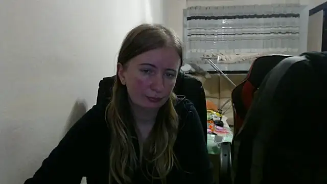 PeterAndJen online show from October 14, 6:52 pm