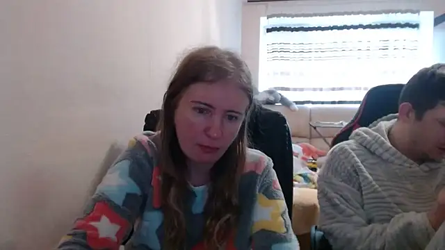 PeterAndJen online show from November 25, 7:30 am