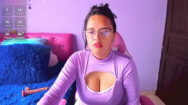 Snapshot of crissn0707 chatting on February 7, 12:17 pm crissn0707 online show from February 7, 12:17 pm