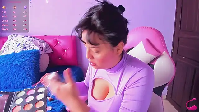 crissn0707 online show from November 20, 11:54 am