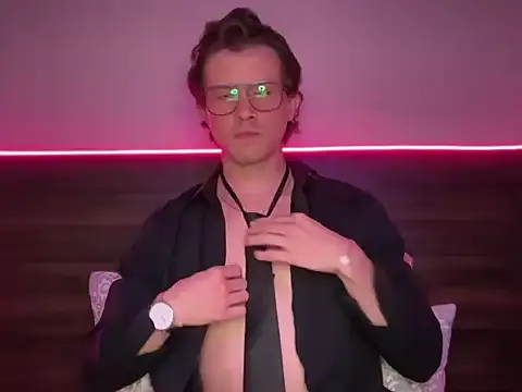 Snapshot of mcklister_kinky_feets chatting on March 6, 10:17 pm mcklister kinky feets online show from March 6, 10:17 pm