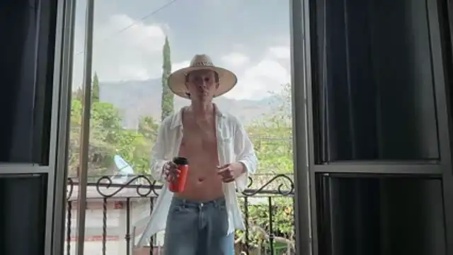 Snapshot of mcklister_kinky_feets chatting on March 9, 6:12 pm mcklister kinky feets online show from March 9, 6:12 pm