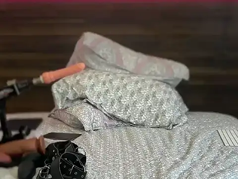 Snapshot of mcklister_kinky_feets chatting on March 14, 6:13 pm mcklister kinky feets online show from March 14, 6:13 pm