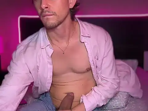 Snapshot of mcklister_kinky_feets chatting on March 25, 12:33 pm mcklister kinky feets online show from March 25, 12:33 pm