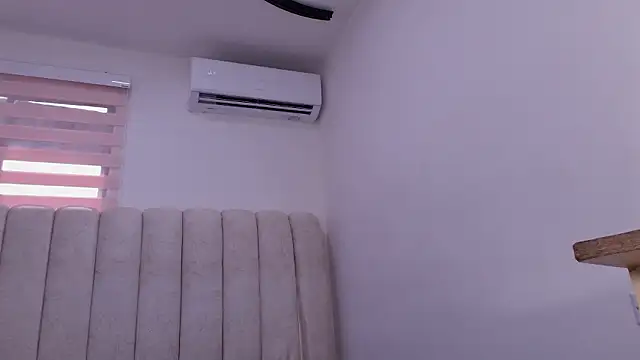 timkerbell  online show from March 21, 7:17 pm