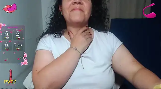 agathamiller01 online show from February 6, 12:43 am