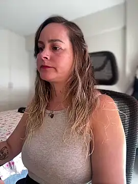 misslulipop online show from March 18, 4:37 pm