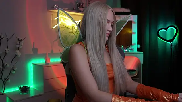 MrsTenderBeast online show from November 24, 4:18 pm