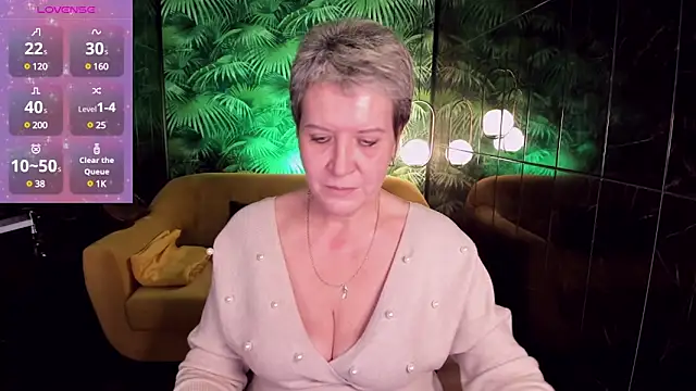Snapshot of KathySunn chatting on January 13, 1:28 pm KathySunn online show from January 13, 1:28 pm