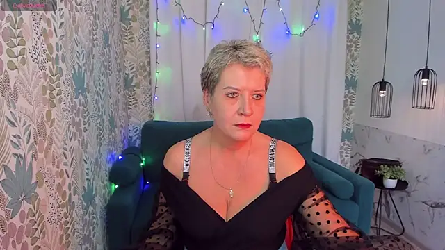 Snapshot of KathySunn chatting on January 15, 1:31 pm KathySunn online show from January 15, 1:31 pm