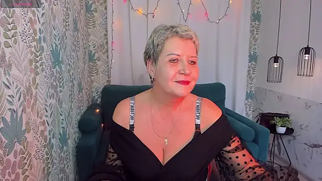 Snapshot of KathySunn chatting on January 15, 5:15 pm KathySunn online show from January 15, 5:15 pm