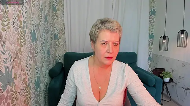 Snapshot of KathySunn chatting on January 30, 1:31 pm KathySunn online show from January 30, 1:31 pm