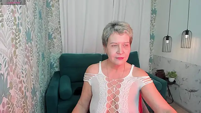 Snapshot of KathySunn chatting on January 31, 4:38 pm KathySunn online show from January 31, 4:38 pm