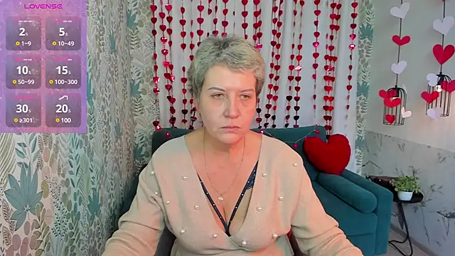 Snapshot of KathySunn chatting on February 13, 1:26 pm KathySunn online show from February 13, 1:26 pm
