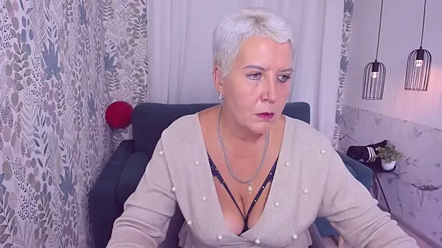 KathySunn online show from October 9, 7:17 am