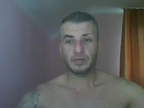 Snapshot of _marrrio chatting on December 6, 10:16 am marrrio online show from December 6, 10:16 am