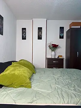 Snapshot of Angela_isabella chatting on March 25, 5:52 pm Angela isabella online show from March 25, 5:52 pm