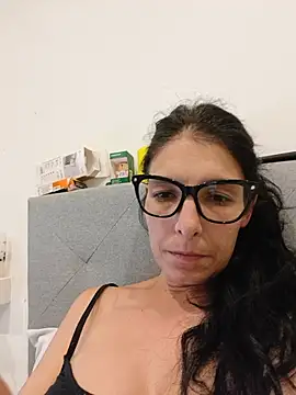 Snapshot of Sposini69 chatting on June 20, 11:18 pm Sposini69 online show from June 20, 11:18 pm