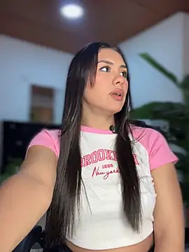 Ambar pe  online show from October 6, 9:23 pm