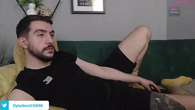 Dylan Best online show from February 11, 9:20 am