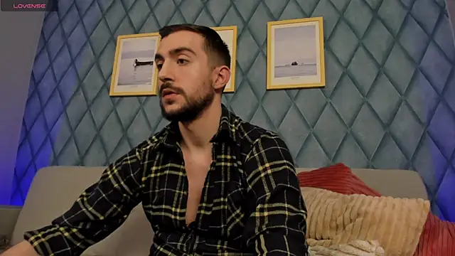 Dylan Best online show from March 17, 11:21 pm